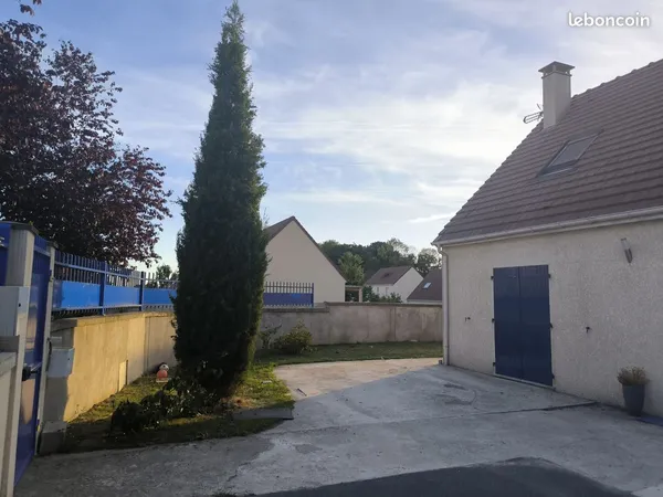 Maison 5 piècss 1280 charges compris 