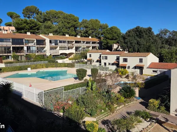 Duplex 3 pièces 54 m² 