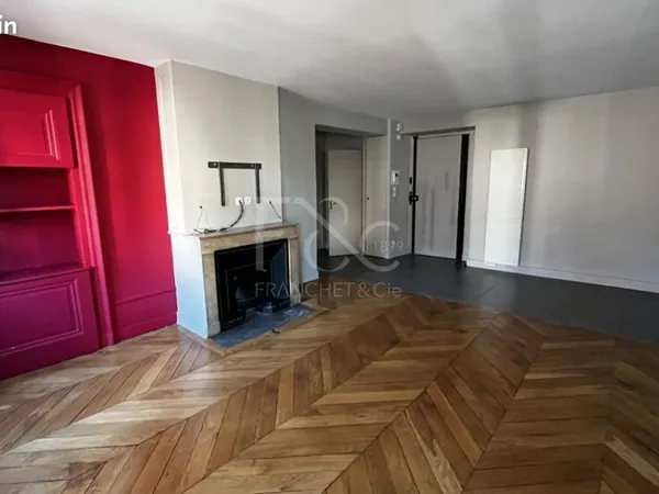 Appartement 3 pièces 105 m² 