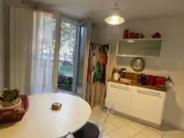 Bordeaux Bastide €" Duplex d'exception face aux quais 