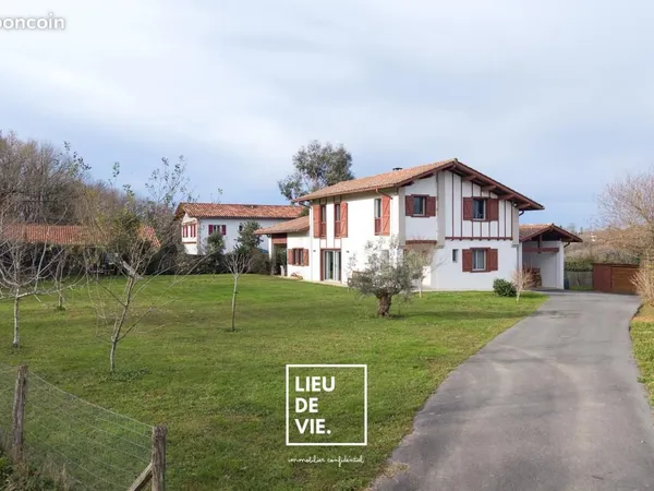 Maison 5 pièces 157 m² 