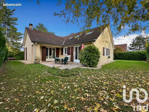 Maison 9 pièces 289 m² 