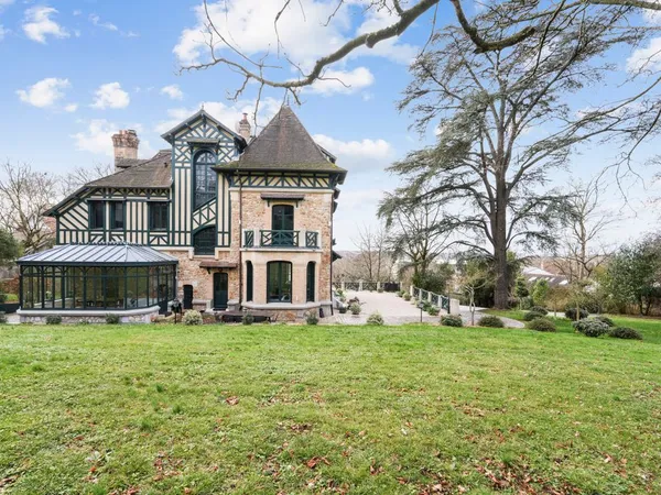Maison de luxe 5000 m² 