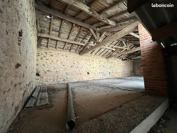 Ancienne grange avec 3 garages CU OK 