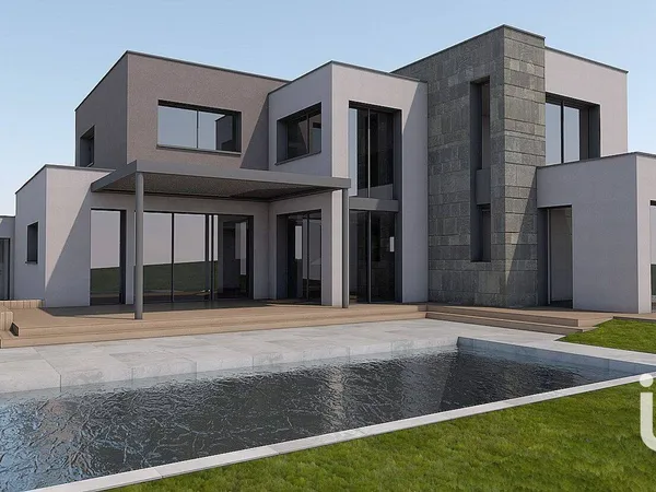 Propriété 250 m² 