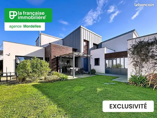 Maison 7 pièces 145 m² 