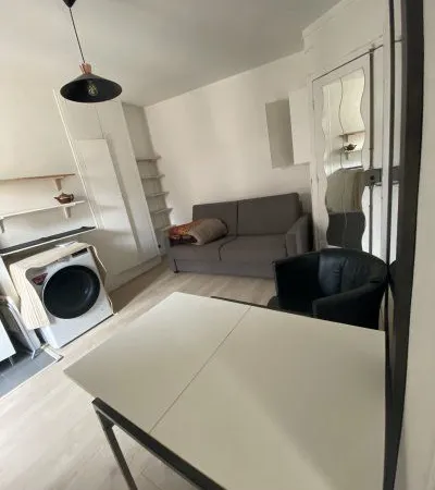 Studio 1 pièce 20 m² 