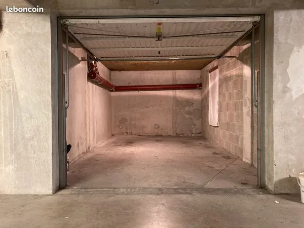 Particulier loue Garage fermé - Quartier Malteries - Barr - Bischwiller 