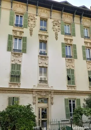 Appartement 1 pièce 10 m² 