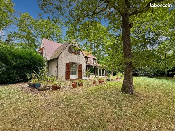 Maison 8 pièces 200 m² 