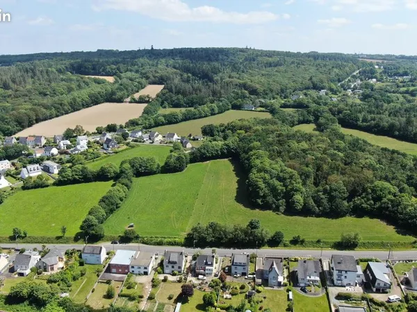 Terrain 378 m² Landerneau 