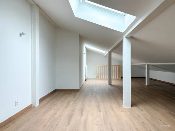 Appartement 4 pièces 74 m² 