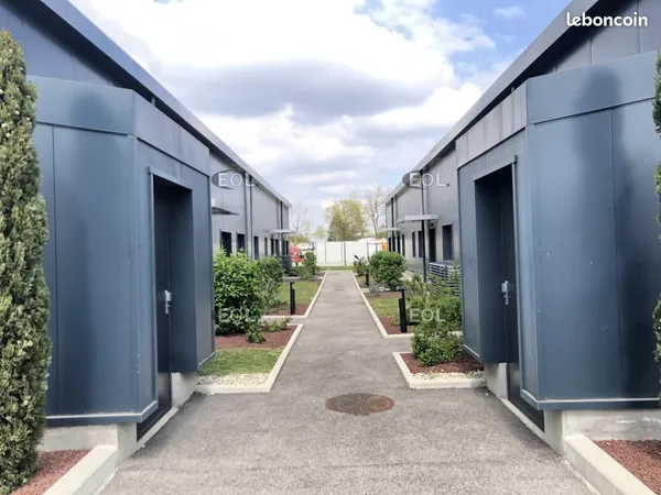 Local d'activité 191 m² 