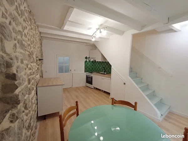 Maison calme et rénovée. T2 bis 