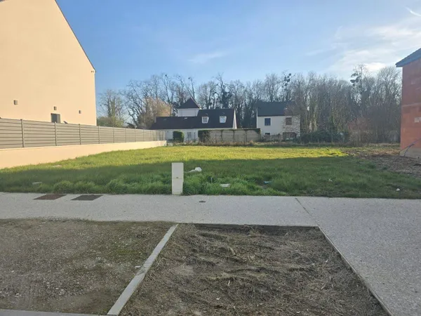 Terrain 400 m² 