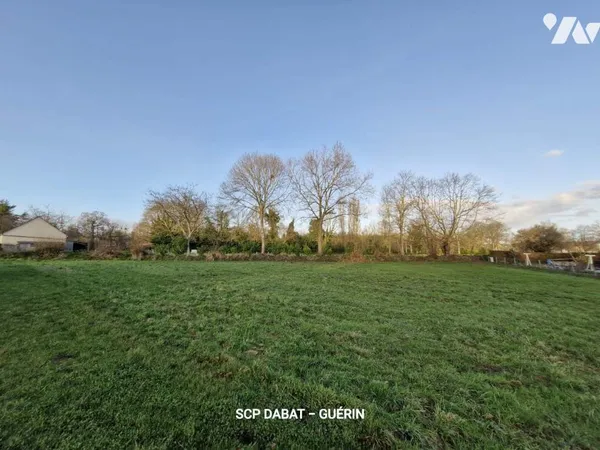 Terrain 1800 m² 