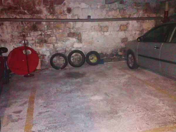 Loue parking 