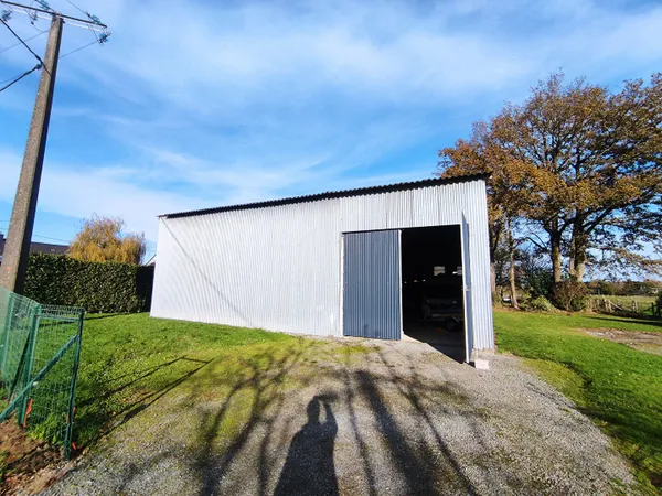 Hangar Missillac 200 m2 