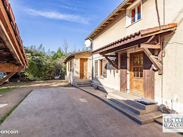 Maison 5 pièces 107 m² 
