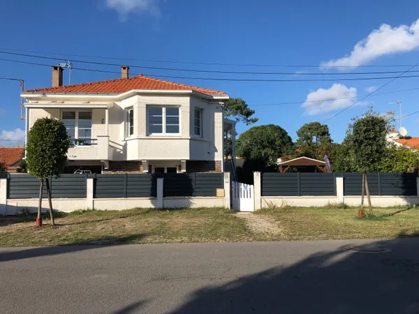 Vends maison 126m² - 3 ch - 300m de la plage Tharon (44) 
