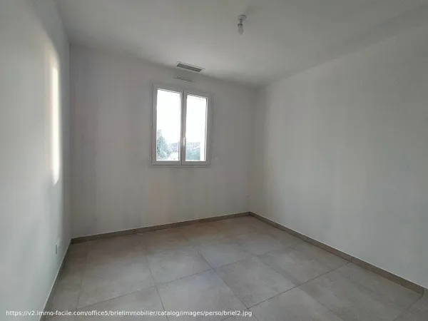 Maison de plain-pied 4 pièces 87 m² 