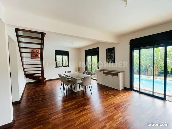 Maison 4 pièces 106 m² 