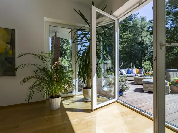 ✨ NOUVEAU ! Superbe T3 avec terrasse - ENTREE INDEPENDANTE - Rare à Montreuil ! ✨ 
