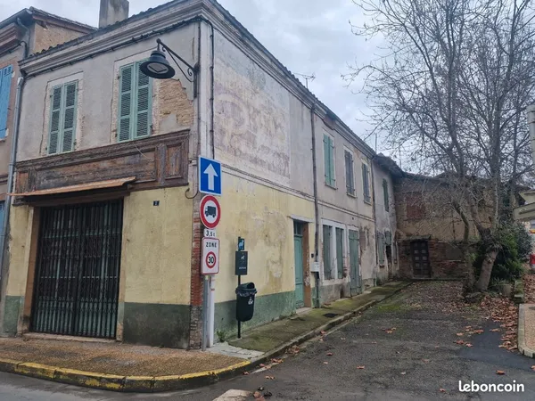 Maison 117m2 + dépendance 50m2 centre ville Beaumont de Lomagne 