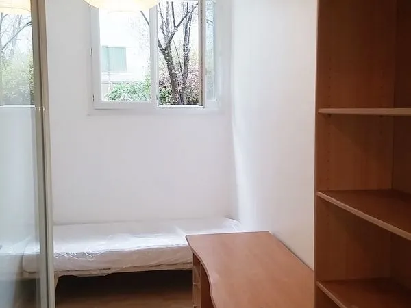 Appartement 1 pièce Mairie 16ème 