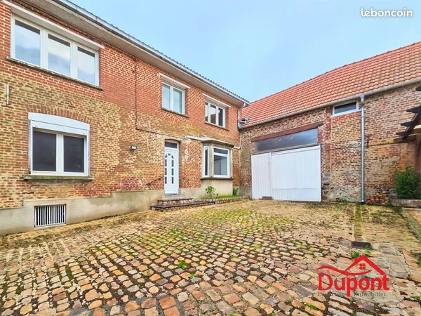 Propriété 4 pièces 92 m² 