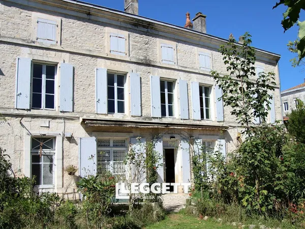 Maison 8 pièce(s), MANSLE 