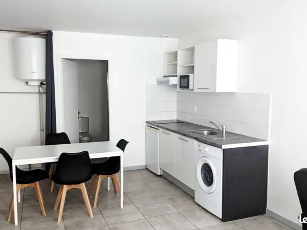 Grand T1 35 m2 rue Tréfilerie 