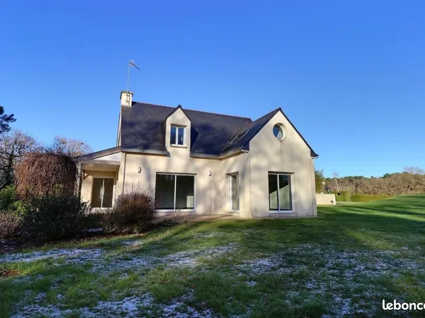 Maison 5 pièces 143 m² 