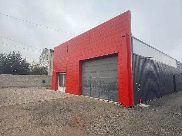 Bureaux 163 m² 