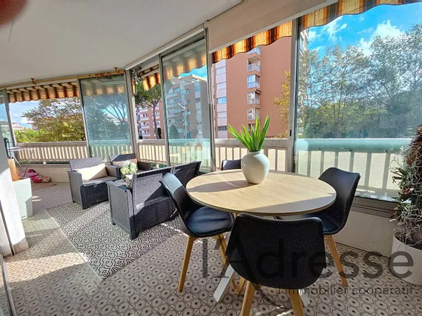 Appartement 3 pièces 74 m² 