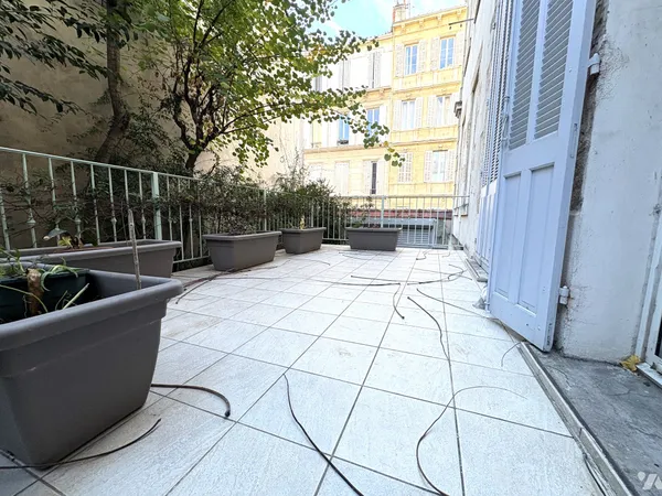 Appartement 7 pièces 179 m² 