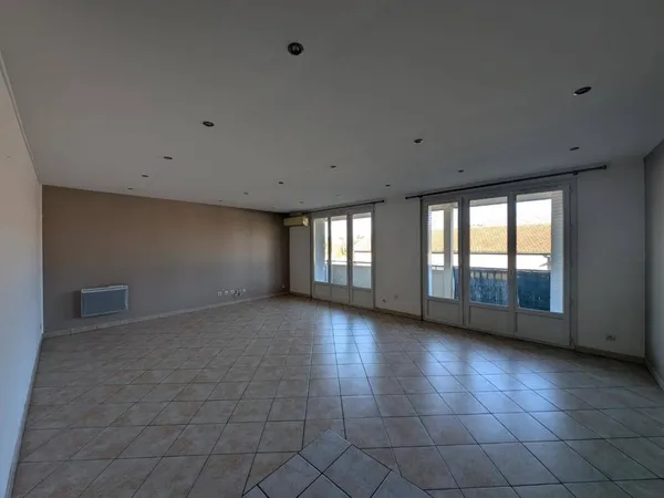 Appartement 4 pièces 73 m² 
