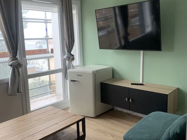 Appartement 1 pièce 27 m² 
