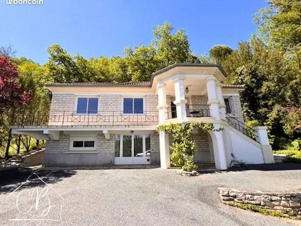 Maison 6 pièces 167 m² 