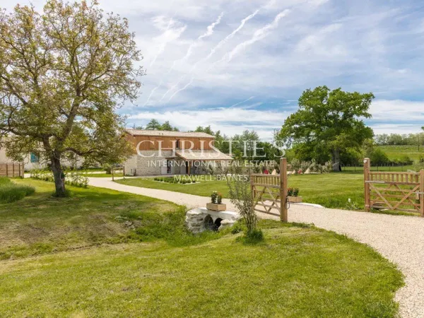 Maison 2 pièces 120 m² 