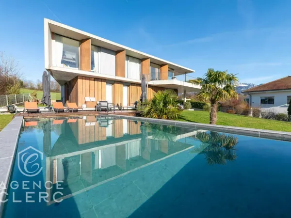 Annecy le Vieux, villa contemporaine belle vue lac 
