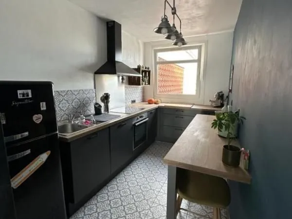 Appartement 4 pièces 80 m² 
