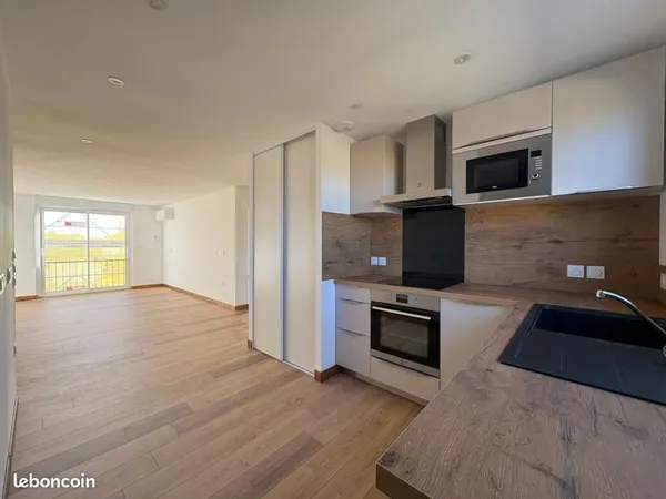Appartement 4 pièces 79 m² 