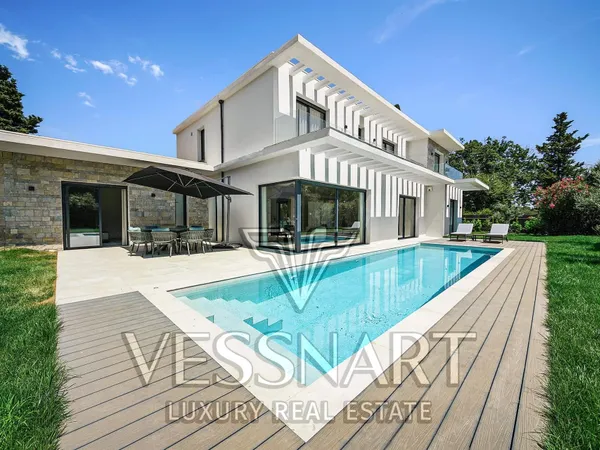 Villa contemporaine au calme dans un quartier hyper-recherché 