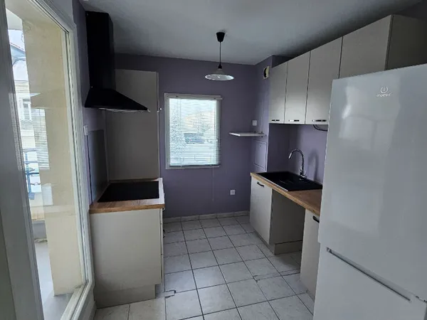 Appartement Roissy En Brie 2 pièce(s) 39.84 m2 CENTRE VILLE 