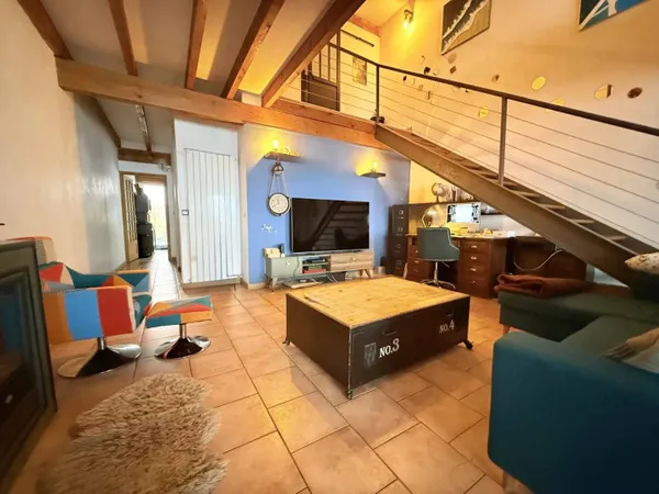 Appartement 4 pièces 162 m² 