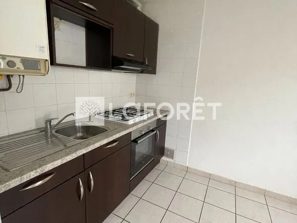 Appartement 4 pièces 77 m² 