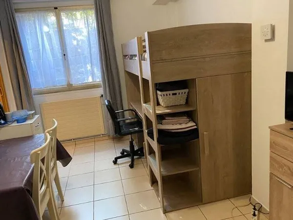 Appartement 1 pièce 18 m² 