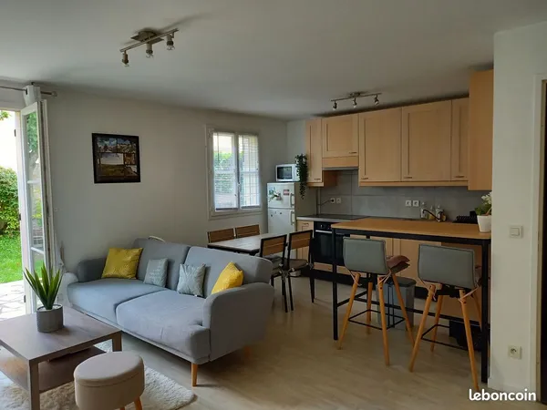 F2 Meublé - Jardin & terrasse + 2 Parkings - Résidence Récente et Sécurisée 