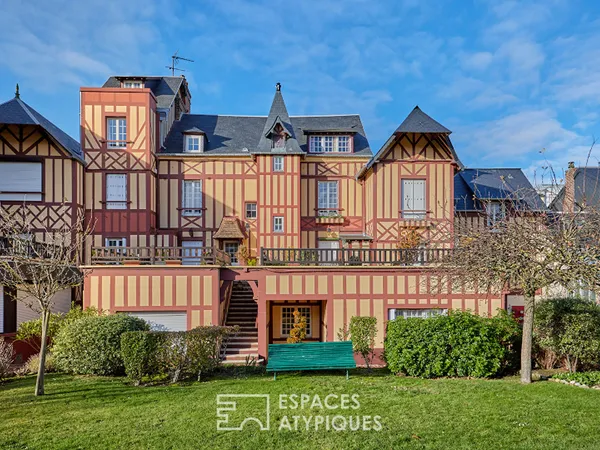 Duplex avec terrasse et parking dans résidence à deux pas de la mer 